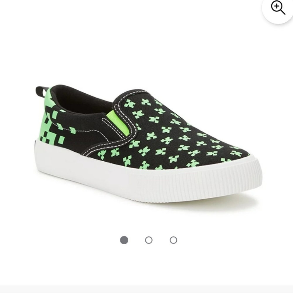 Boy's Minecraft shoes